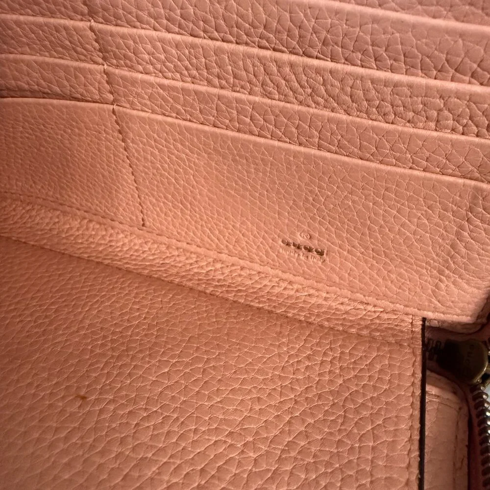 Gucci Blind for Love Wristlet - Certificate of authenticity ( COA) included - Picture 9 of 13